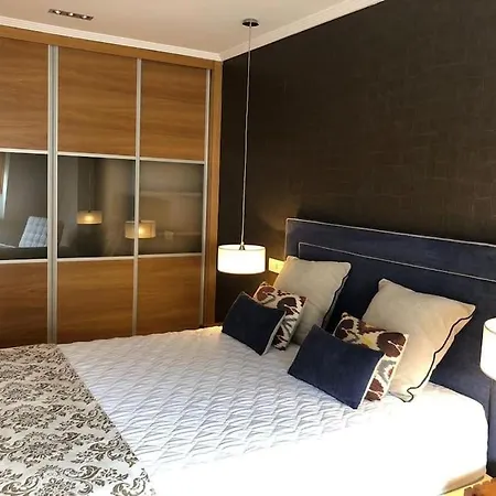 Duplex Pintor Laxeiro Appartement Foz