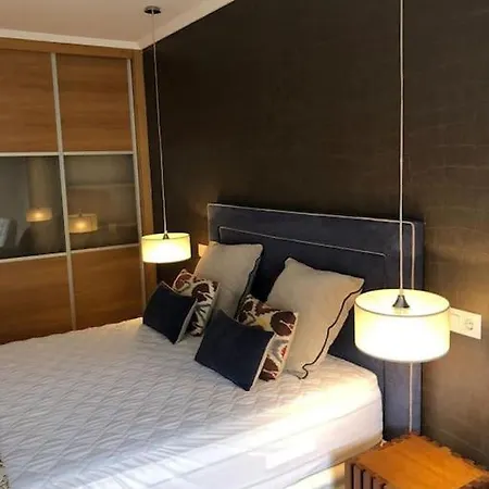 Duplex Pintor Laxeiro Appartement Foz